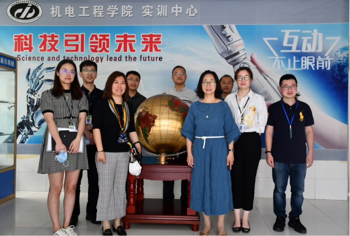 机电工程学院与华虹半导体（无锡）有限公司洽谈校企合作